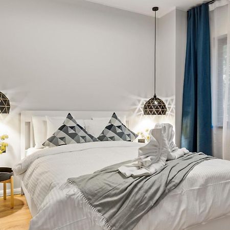 Apartamento Tova Pearl Ultracentral - Romana Square Subway Bucarest Exterior foto