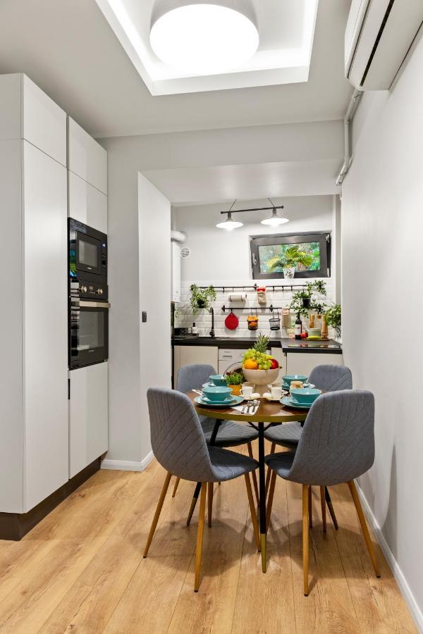 Apartamento Tova Pearl Ultracentral - Romana Square Subway Bucarest Exterior foto